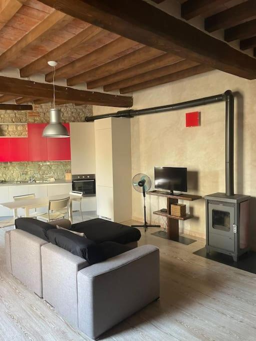 里韦尔加罗Casa In Piazzetta公寓 外观 照片